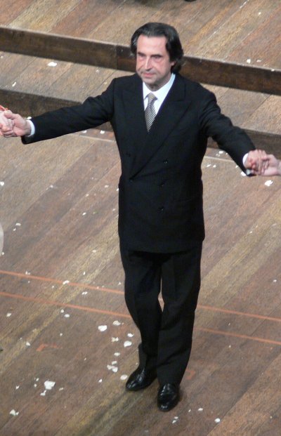 Italian conductor Riccardo Muti, one of the foremost interpreters of Verdi and other operatic repertoire, made an early notable conducting appearance in Florence.