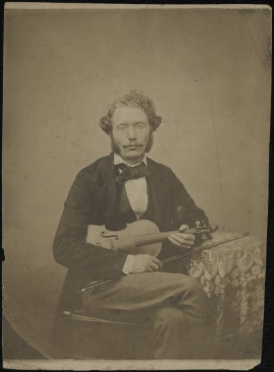 Karel Miry's four-act opera "Maria van Boergondië", with a libretto by Napoleon Destanberg, received its world premiere at the Grand Théâtre in Ghent.