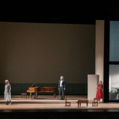 Sebastian Fagerlund's opera "Höstsonaten" ("Autumn Sonata"), with a libretto by Gunilla Hemming based on Ingmar Bergman's film, received its world premiere at the Finnish National Opera in Helsinki.