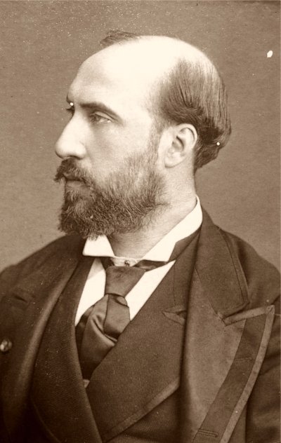 French operatic baritone Jean-Baptiste Faure, the first Posa in Verdi's "Don Carlos" and the dedicatee of Fauré's "Après un rêve", was born in Moulins.