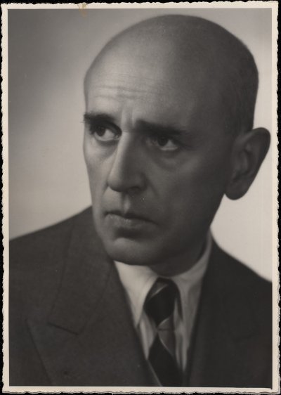 Italian composer Giorgio Federico Ghedini, later composer of the opera "Billy Budd", was born in Cuneo.