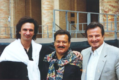 Italian tenor Fabio Armiliato was born in Genoa. He developed an international career particularly associated with the operas of Verdi, Puccini, Giordano, Mascagni, and Leoncavallo.