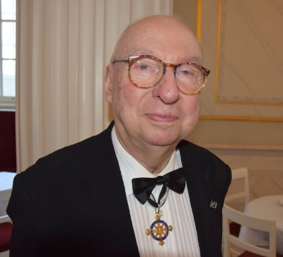 Death of German composer Aribert Reimann, renowned for literary operas including "Lear".